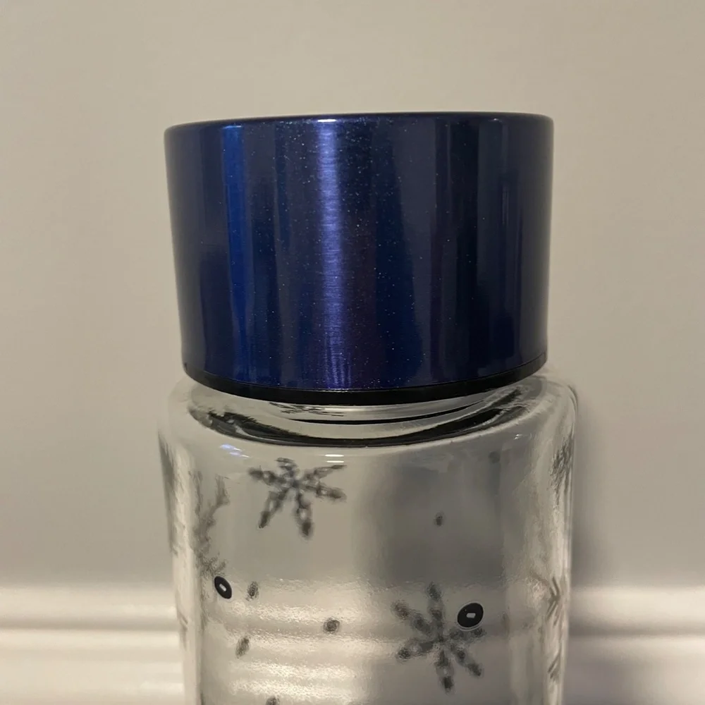 3 for $12: Target snowflake glass water bottle